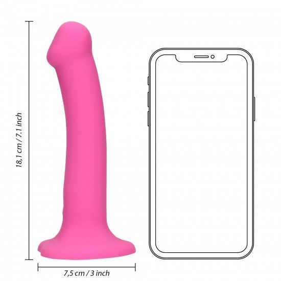 Satisfaça seus próprios desejos ou os do seu parceiro com este dildo de vibração média, este dildo pode ser usado por indivíduos de qualquer gênero ou orientação sexual para aumentar o prazer sexual. Compatível com arnês